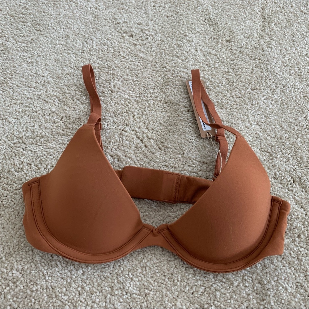 SKIMS Scoop Plunge Bra, NWT